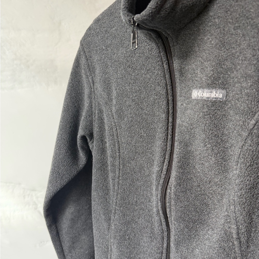 Columbia Charcoal Gray Zip-Up Fleece Jacket